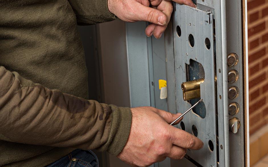 changer cylindre serrure Arcueil
